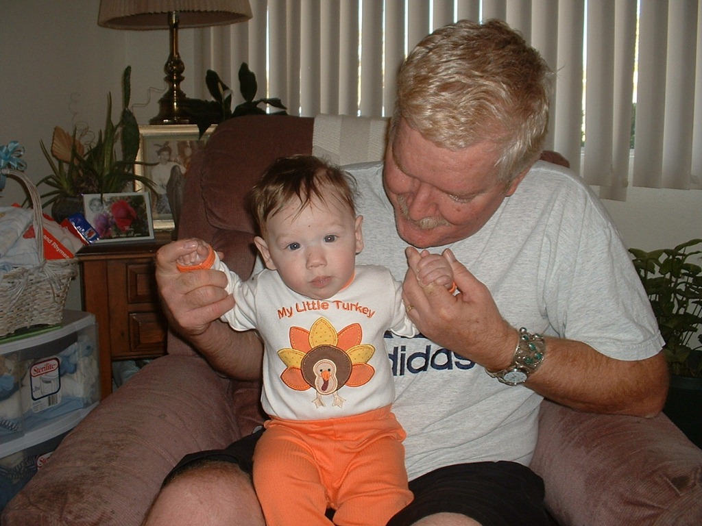 [Jimi and Gramps_Jimis first Thanksgiving 2005_five months old[5].jpg]