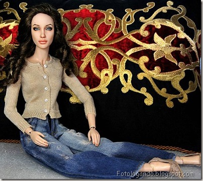 Boneca da Angelina Jolie (3)