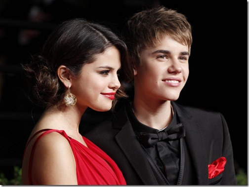 Justin Bieber e Selena Gomez chegam juntos a festa pós-Oscar e assumem namoro (2)