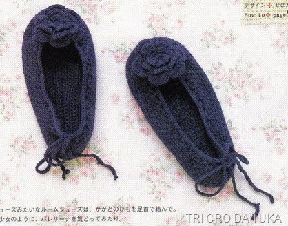 [sapatinho de lã[6].jpg]