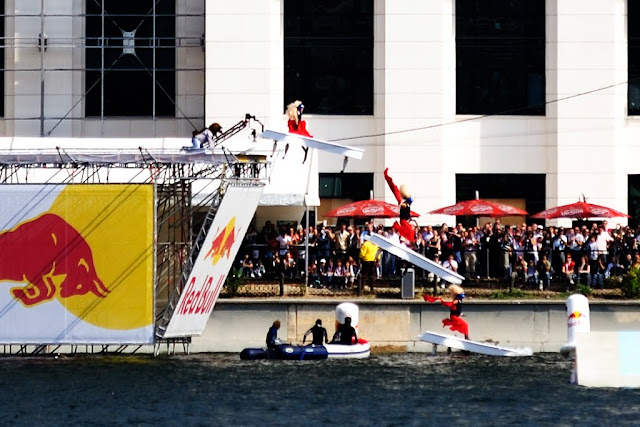 Accident at RedBull FlugTag Bucharest 2010 ©Alin Popescu - www.alinpopescu.eu Accident at RedBull FlugTag Bucharest 2010 ©Alin Popescu - www.alinpopescu.eu