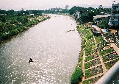 タイ・ミャンマー国境のモエイ川