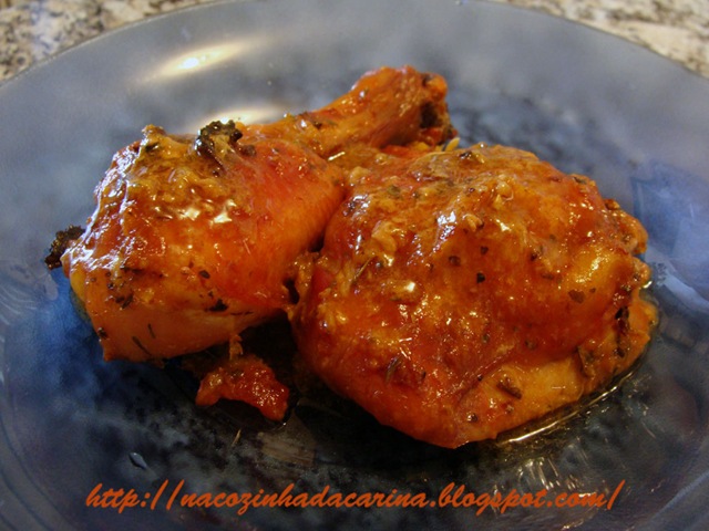[coxa-e-sobrecoxa-ao-vinho-e-gengibre[3].jpg]