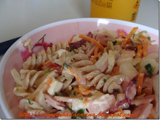 saladinha-fresca-de-macarrão saladinha-fresca-de-macarrão