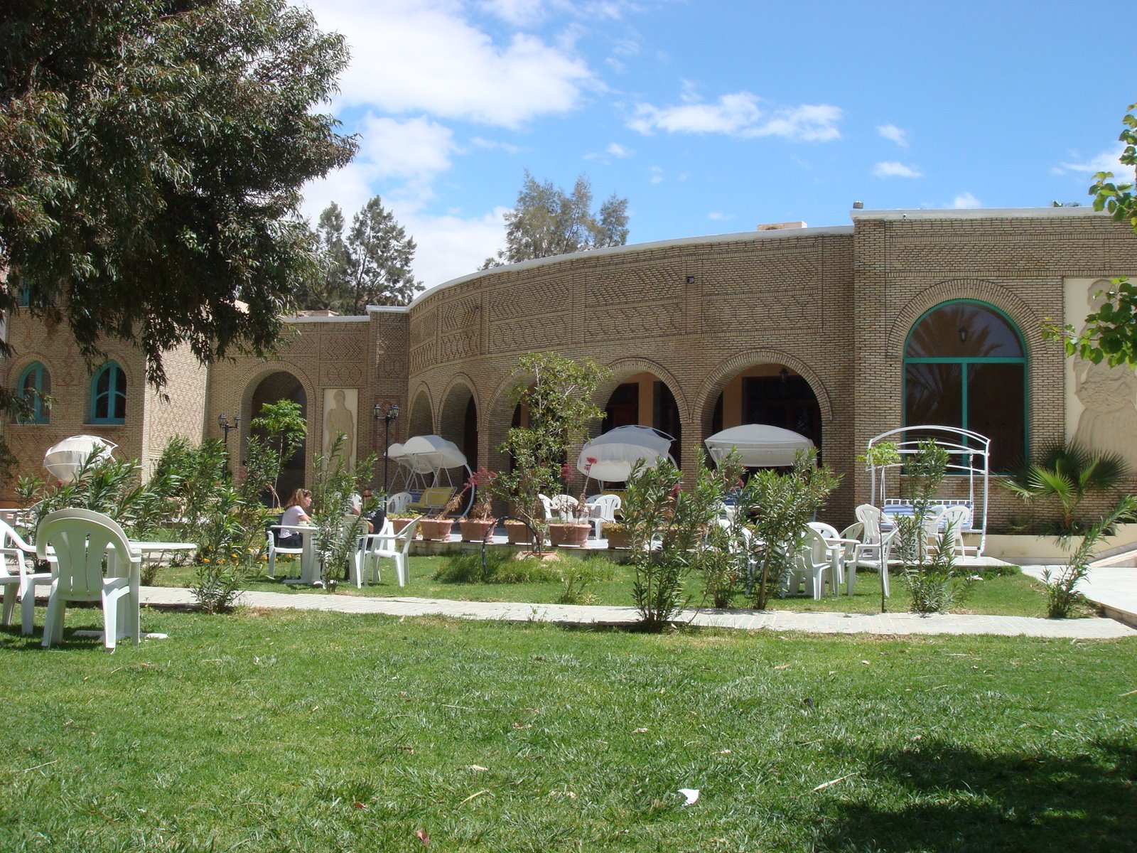 [Tunisie+320.jpg]