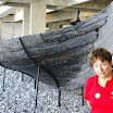 DSC03529.JPG - 9.07. Roskilde; Muzeum Łodzi Wikingów; 1000 - letnia  łódź wydobyta z dna Roskildefjordu (V)