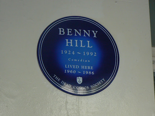 full online episode of benny hill