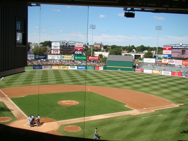 [ballgame4[4].jpg]