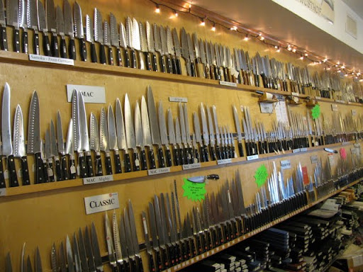 knife wall 2