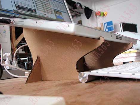 [DIY-Cardboard-Laptop-Stand[5].jpg]