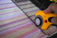 حلقات مناديل السفره .. Recycledfabricnapkinringsfromsaranwr%5B9%5D
