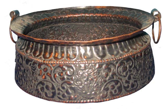 Metal Khadakulo (Flower Vase)