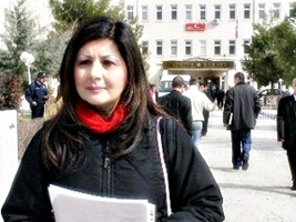 [Nil Demirkaz1k[2].jpg]