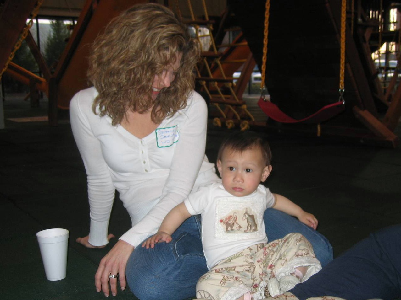 [Stephanie and Maisieb[3].jpg]