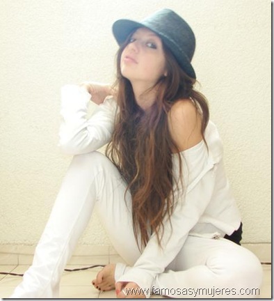 Famosas-y-Mujeres-inteligentes-sexis