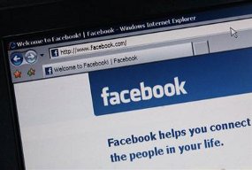 Facebook Facebook Facebook Mobile users reach 150 Million