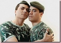soldados-gays