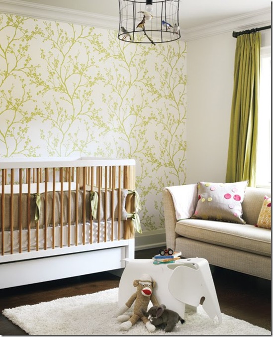 Casa de Valentina - via Black Eifel - quarto com poucos móveis Casa de Valentina - via Black Eifel - quarto com poucos móveis