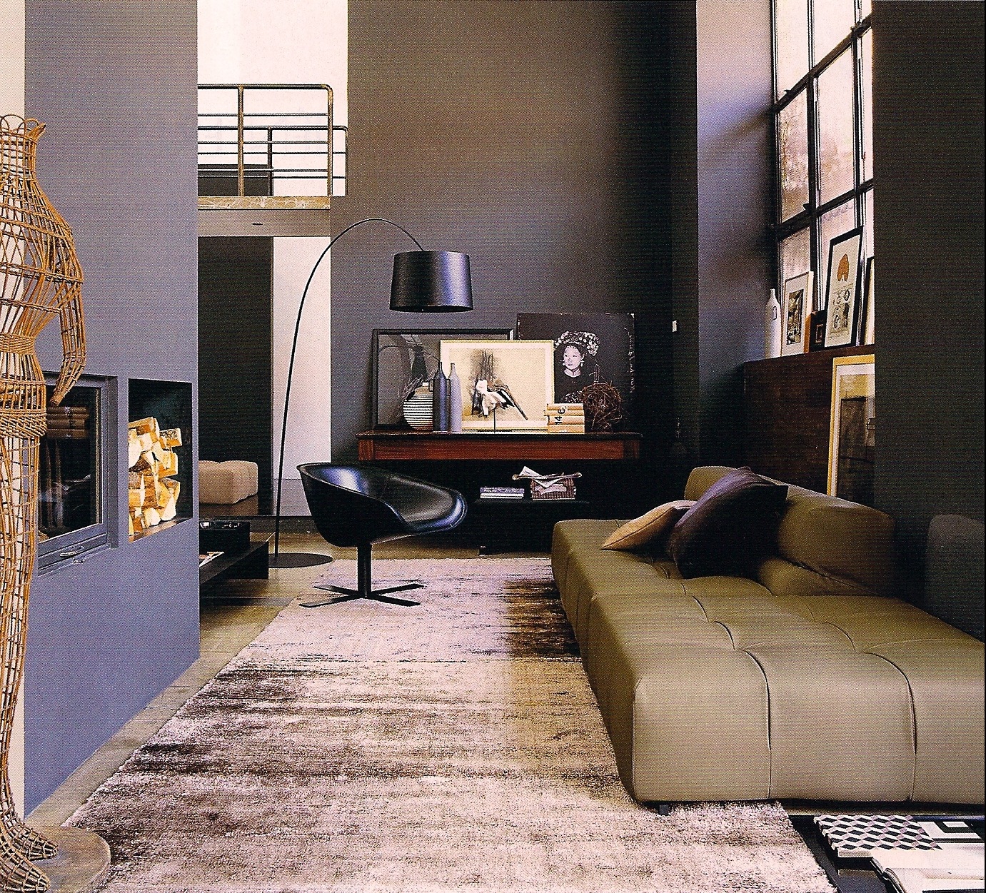 [Casa de Valentina - via Arquitectura y Diseño - paredes escuras[5].jpg]