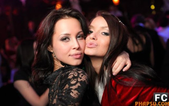 ảnh hộp đêm của Nga :x Moscow_nightclubs_sexy_girls_26