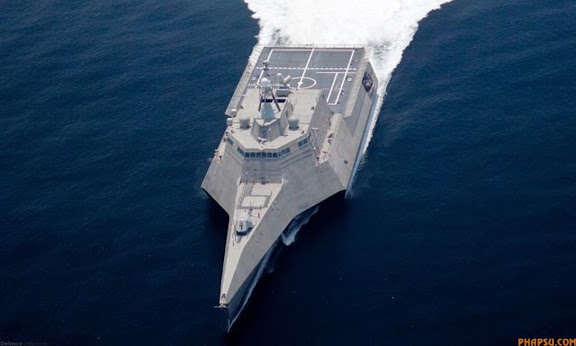 uss_independance_lcs_2_09.jpg