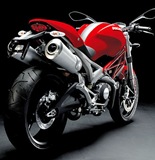 [ducati-monster-696-rear[2].jpg]