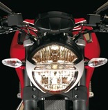 [0807_02_z+2009_ducati_monster_696+headlight[8].jpg]
