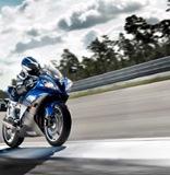 [2009-YZF-R6-action-03_prv_tcm26-271728[13].jpg]