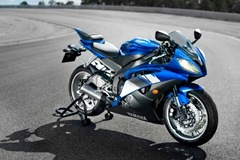 [2009-YZF-R6-static-02_prv_tcm26-271767[5].jpg]