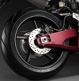 [2009-YZF-R1-detail-03_prv_tcm26-266472[2].jpg]