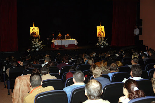 Pr teofil vorbind credinciosilor din Coslada