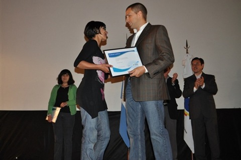 Juan Pablo de Jesús en entrega de Becas