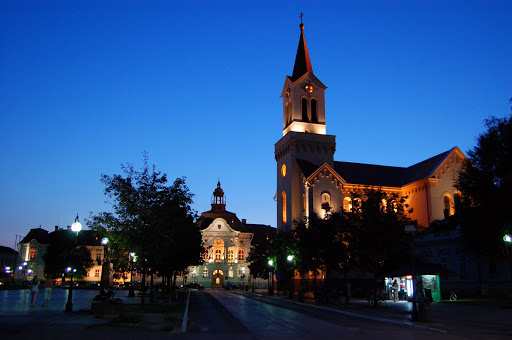 Zrenjanin_trg%20no%C4%87u.jpg