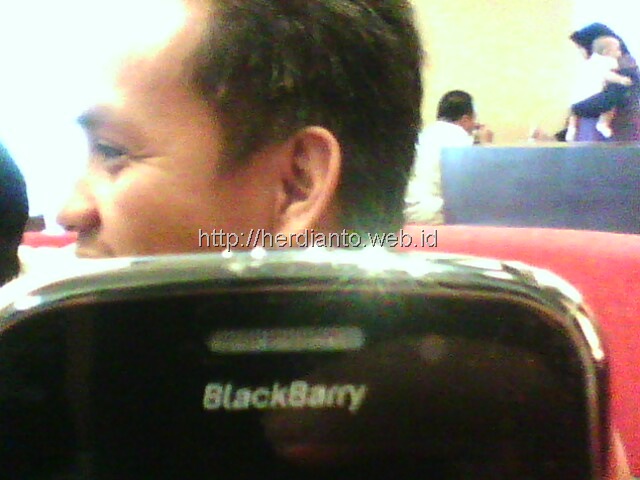 [blackbarry_032.jpg]