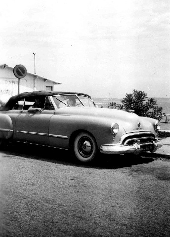 [Pablo Picasso em Golf-Juan, Agosto de 1951_carro[7].jpg]