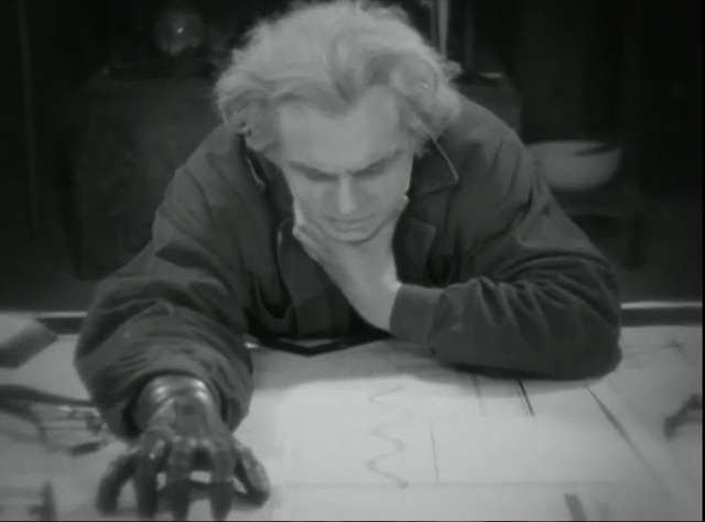 [Metropolis Subliminar 13[4].jpg]