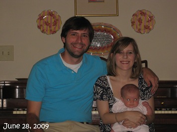[(03) Family Picture (June 28, 2009)_20090628_001[4].jpg]