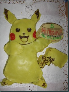 pikachu_torte