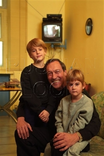 http://lh4.ggpht.com/_nQuL-QgAw-w/SnXrrmY01aI/AAAAAAAAJKk/ja0_G5SRE4M/s640/DAM0177-38.jpg