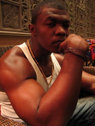 [erick shyne[3].jpg]