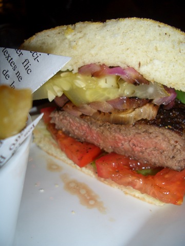 [lb steak burger[4].jpg]