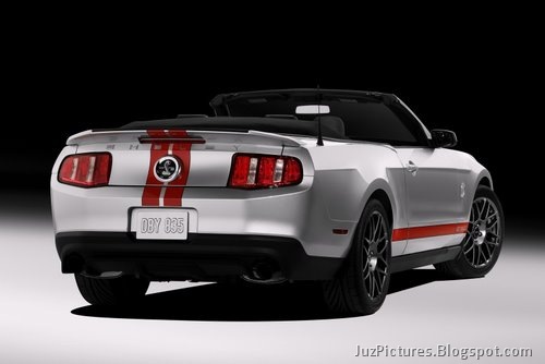 [2011-Ford-Shelby-GT500-2[2].jpg]