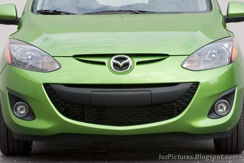 [2011-Mazda2-19[2].jpg]