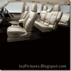 2009-Mitsubishi-Montero-Seats