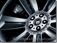 2010-Jaguar-XFR-alloys