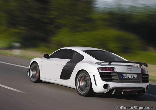 [2011 Audi R8 GT13[2].jpg]