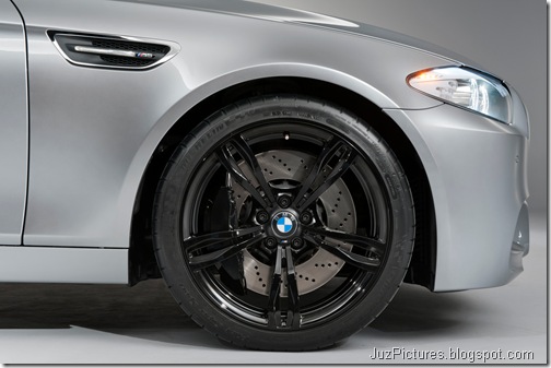 2012 BMW M5 Concept14