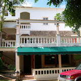 Hotel La Cueva (frente) - en El Cedro, Miches, Dominican Republic - http://www.rancholacueva.com Hotel La Cueva (frente) - en El Cedro, Miches, Dominican Republic - http://www.rancholacueva.com