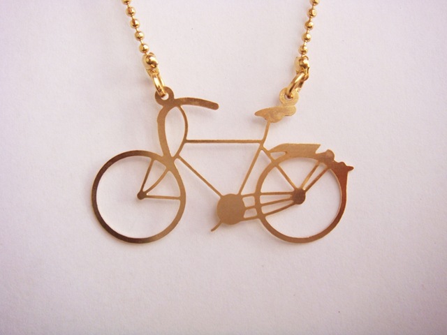 [Colar Bike Dourado[2].jpg]