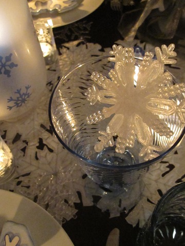 [Snowflake Dance 016[3].jpg]